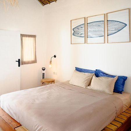 Surf Shack Grupuk Hotell Bumbang Eksteriør bilde