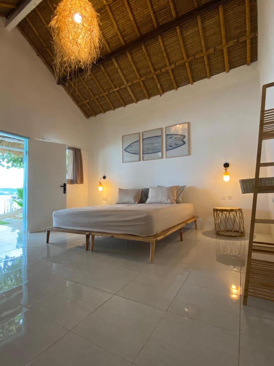 Surf Shack Grupuk Hotell Bumbang Eksteriør bilde